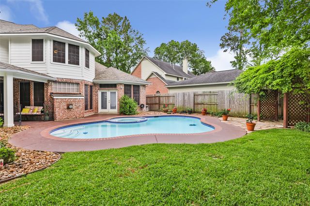 3623 Clover Creek Drive, Kingwood, TX 77345