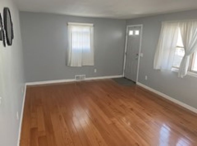 32-34 Editha Ave., Agawam, MA 01001