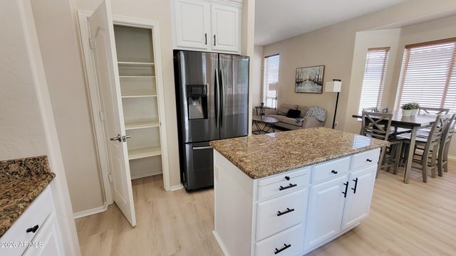 4115 N BOULDER Canyon, Mesa, AZ 85207