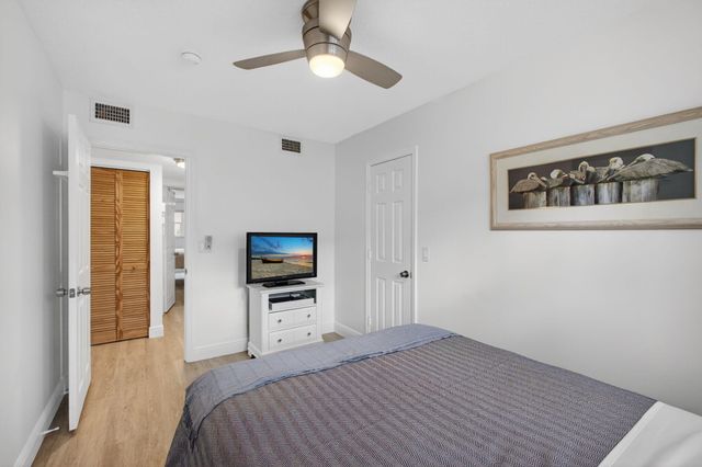 2950 SE Ocean Blvd Boulevard, Stuart, FL 34996