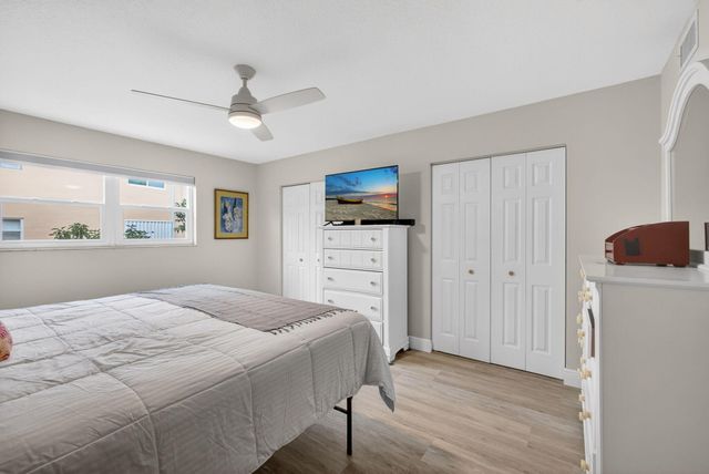 2950 SE Ocean Blvd Boulevard, Stuart, FL 34996