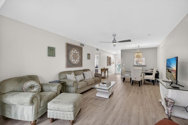 2950 SE Ocean Blvd Boulevard, Stuart, FL 34996