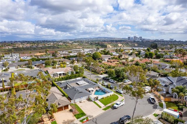 1800 Glenwood Lane, Newport Beach, CA 92660