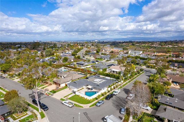 1800 Glenwood Lane, Newport Beach, CA 92660