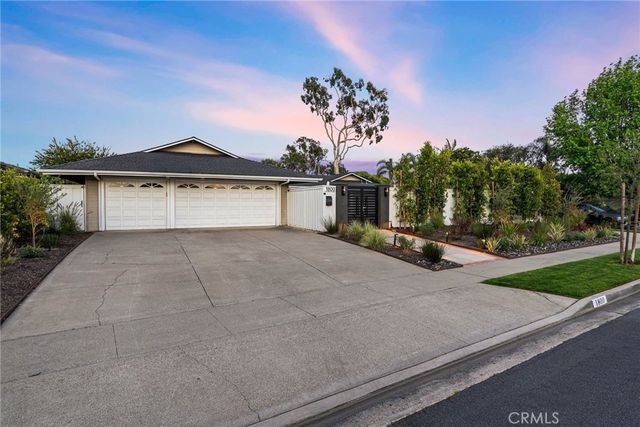 1800 Glenwood Lane, Newport Beach, CA 92660