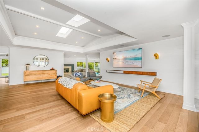1800 Glenwood Lane, Newport Beach, CA 92660