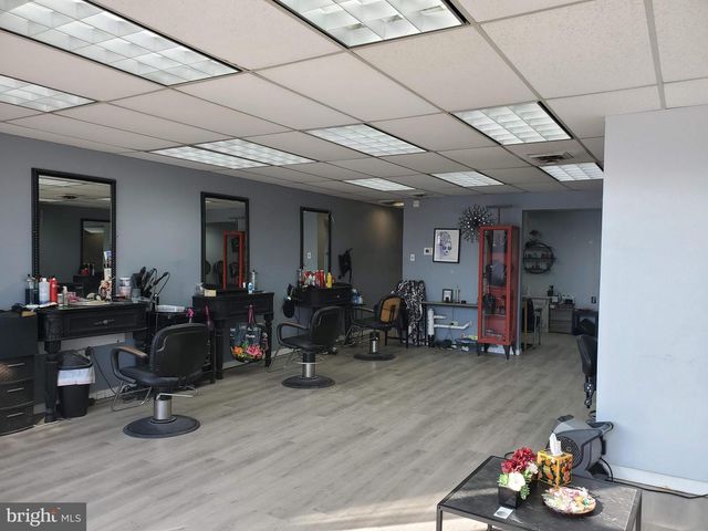 7451 MAPLE AVE, Pennsauken, NJ 08109