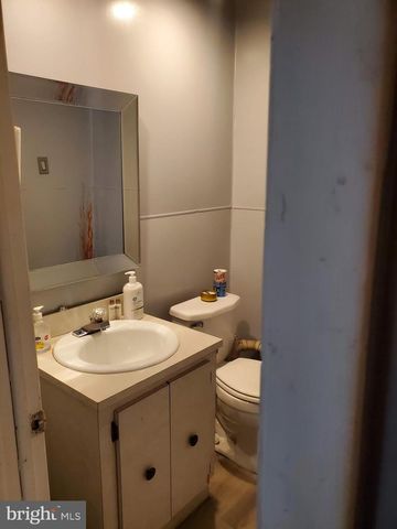 7451 MAPLE AVE, Pennsauken, NJ 08109