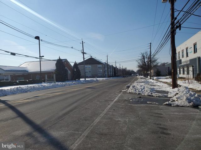 7451 MAPLE AVE, Pennsauken, NJ 08109