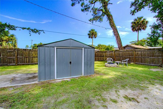 1026 SARITA STREET, Sanford, FL 32773