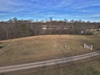 41 Dockery Road, Russell Springs, KY 42642