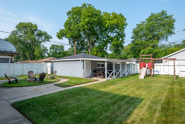 18636 Sherman Street, Lansing, IL 60438