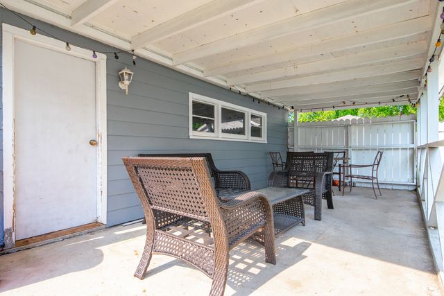 18636 Sherman Street, Lansing, IL 60438