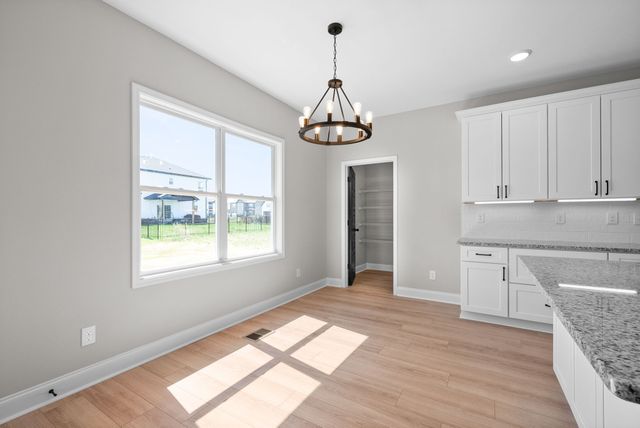 248 Bluebell Dr, Clarksville, TN 37043