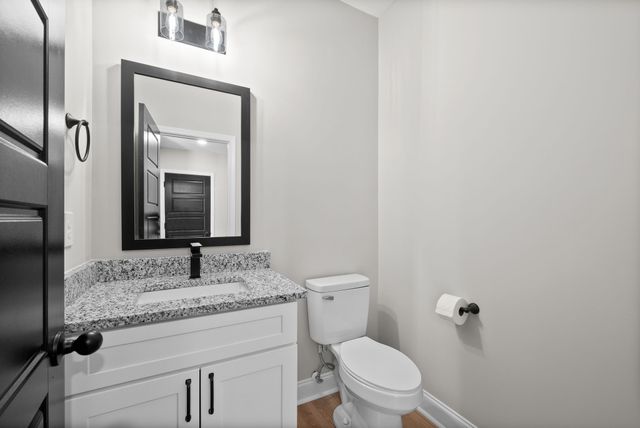 248 Bluebell Dr, Clarksville, TN 37043