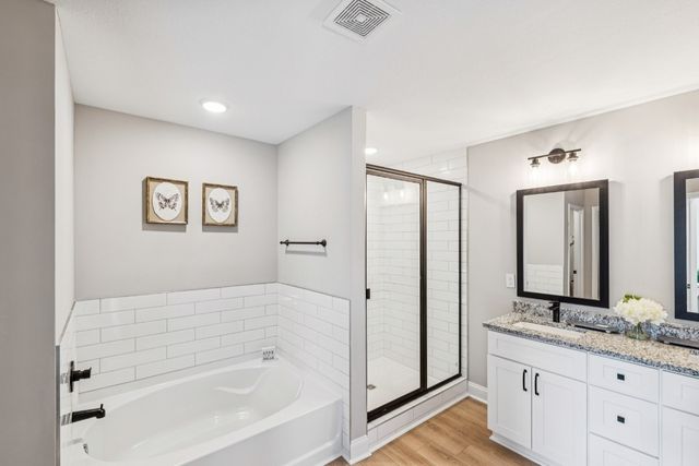 248 Bluebell Dr, Clarksville, TN 37043