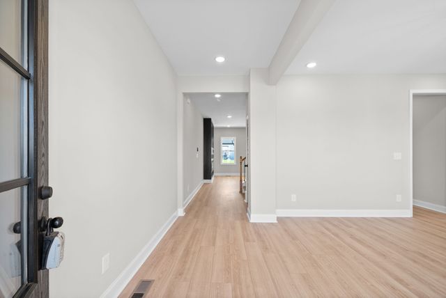 248 Bluebell Dr, Clarksville, TN 37043