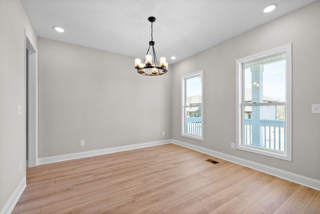 248 Bluebell Dr, Clarksville, TN 37043