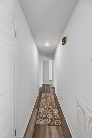 817 S Valleywood Circle, Hixson, TN 37343