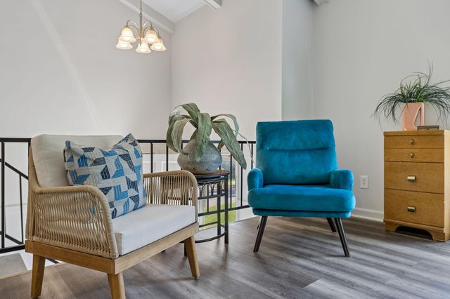 817 S Valleywood Circle, Hixson, TN 37343