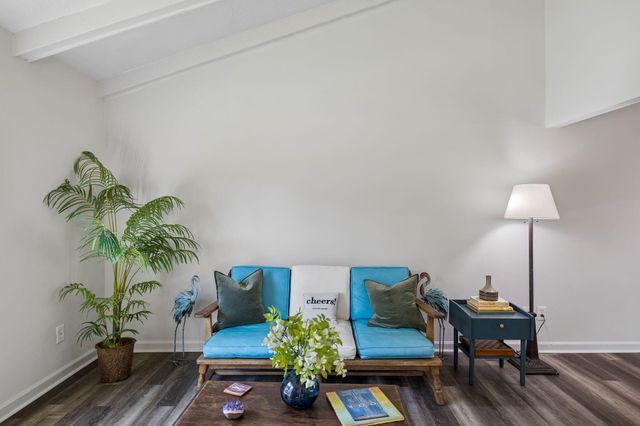 817 S Valleywood Circle, Hixson, TN 37343