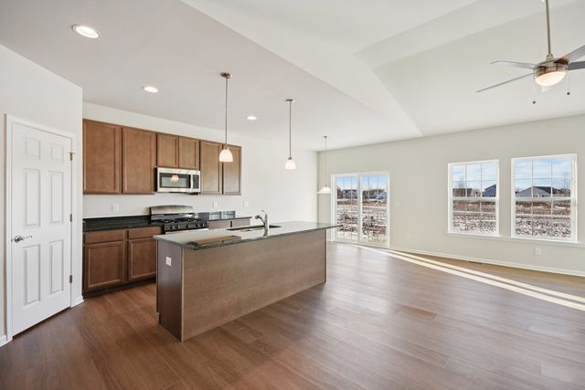 341 N Aspen Drive, Cortland, IL 60112