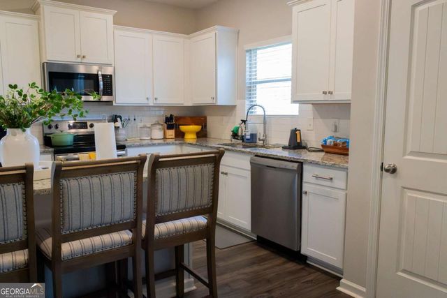 17 Belfield Court, Adairsville, GA 30103