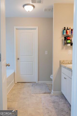 17 Belfield Court, Adairsville, GA 30103