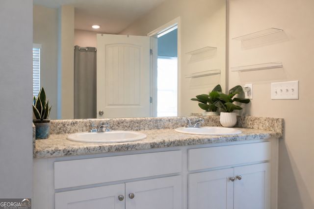 17 Belfield Court, Adairsville, GA 30103
