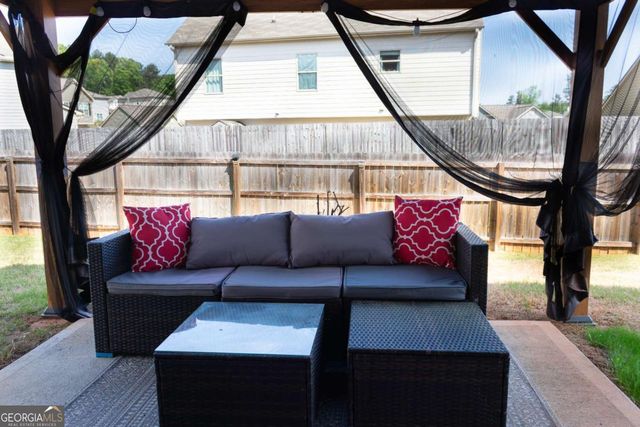 17 Belfield Court, Adairsville, GA 30103