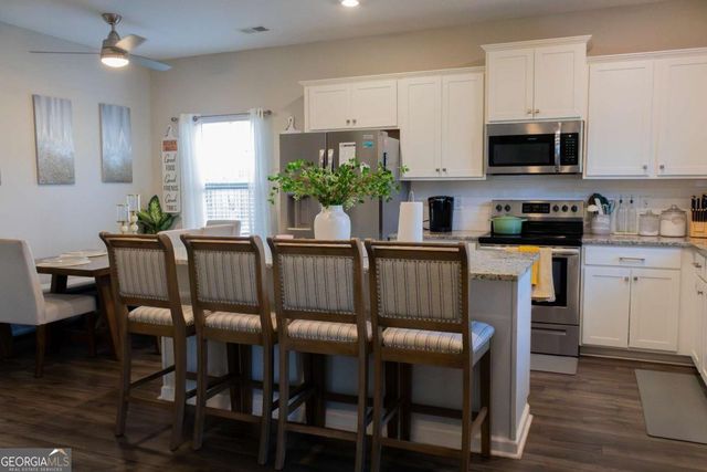 17 Belfield Court, Adairsville, GA 30103