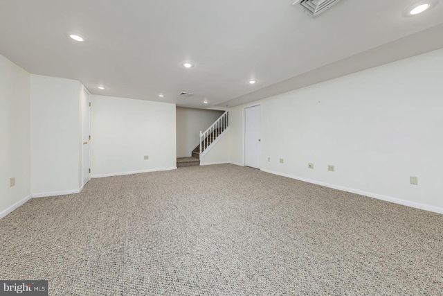 9 MERLOT CT, Marlton, NJ 08053