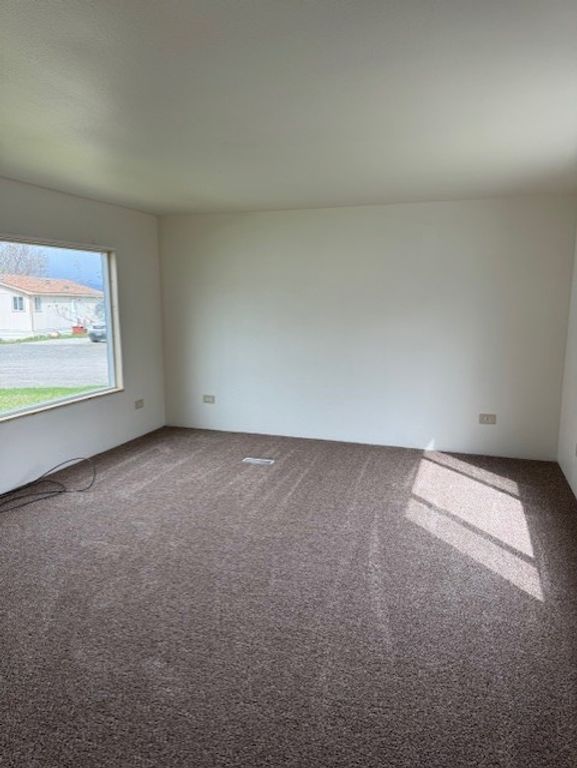 1840 Chestnut Street, Helena, MT 59601 photo 3