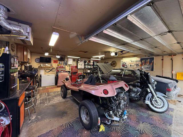 509 NW 13th St, Minot, ND 58703