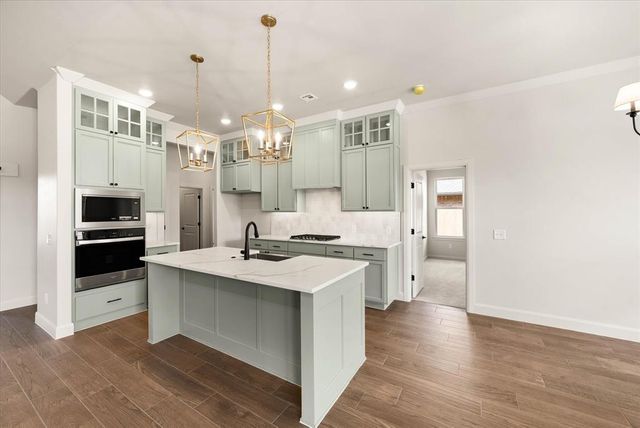 5104 Misty Wood Lane, Mustang, OK 73064