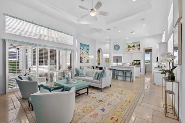 539 Les Jardin Drive, Palm Beach Gardens, FL 33410