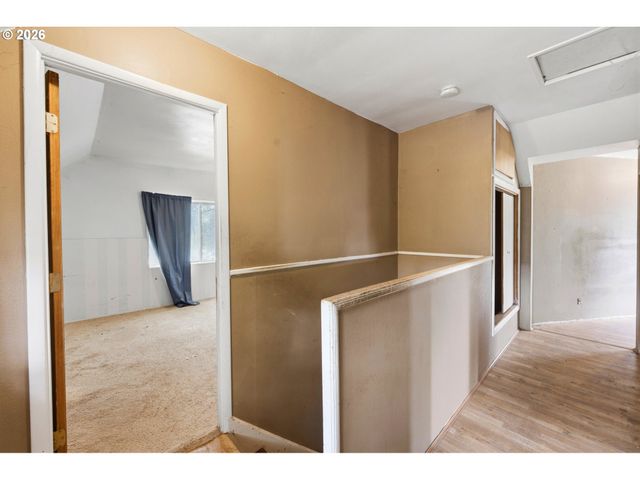 806 Ne GALLOWAY St, Mc Minnville, OR 97128