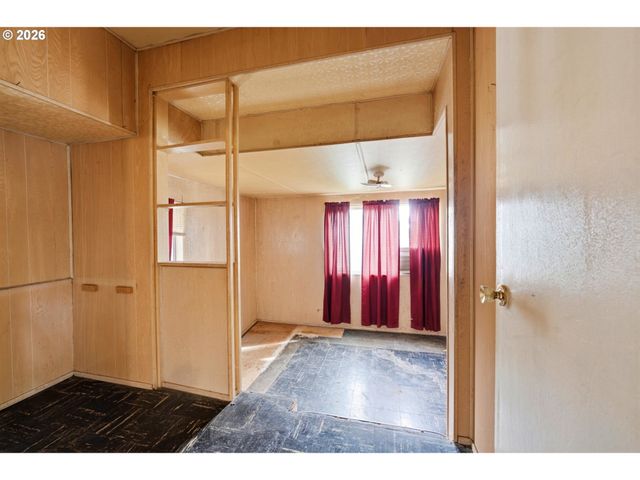 806 Ne GALLOWAY St, Mc Minnville, OR 97128