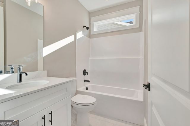 180 Redhaven Drive, Senoia, GA 30276