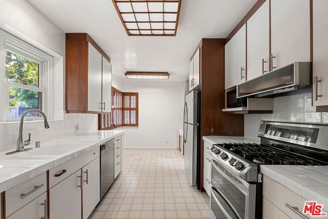 10593 Wilkins Avenue, Los Angeles, CA 90024