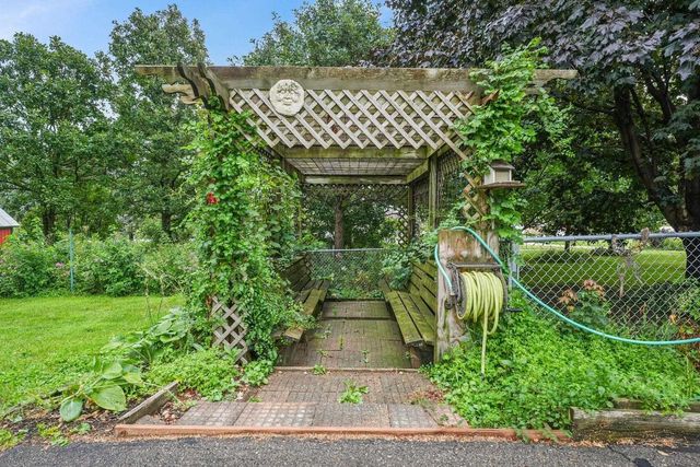 7334 County Road K, Middleton, WI 53562