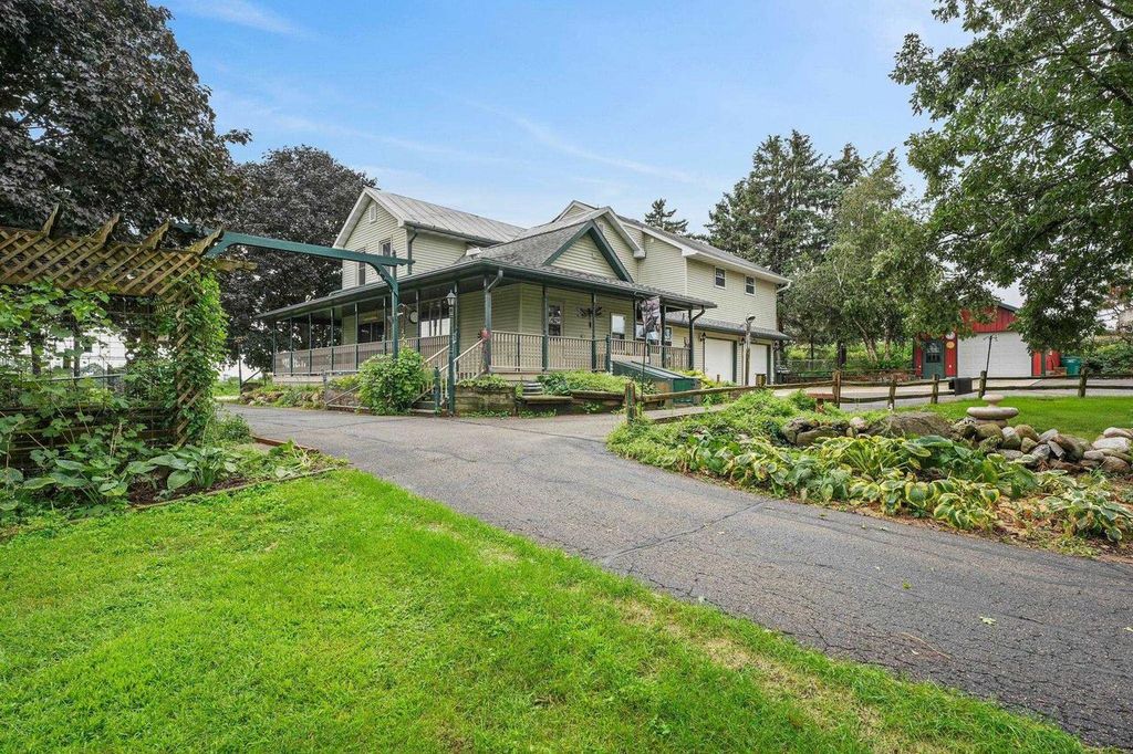 7334 County Road K, Middleton, WI 53562