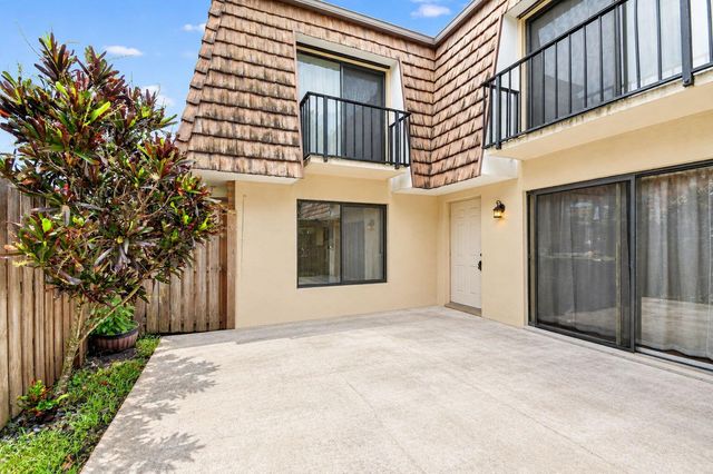 1923 19th Lane, Greenacres, FL 33463