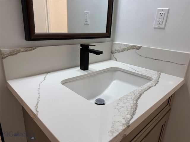 20 S Catalina Street, Gilbert, AZ 85233