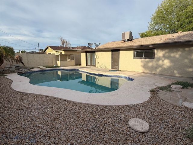 20 S Catalina Street, Gilbert, AZ 85233