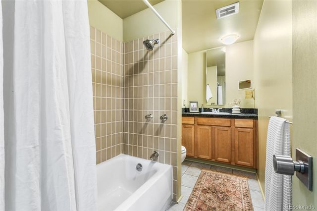 2735 E 7th Avenue Parkway, Denver, CO 80206