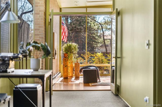 2735 E 7th Avenue Parkway, Denver, CO 80206