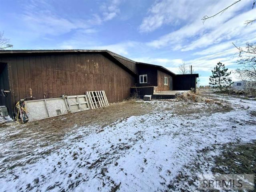 Image 20 of property listing at 5657 W 17th S, Idaho Falls, ID 83402