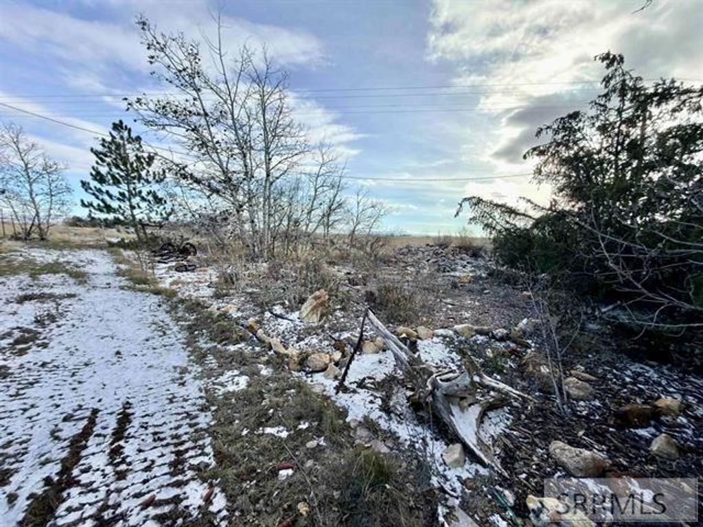 Image 23 of property listing at 5657 W 17th S, Idaho Falls, ID 83402