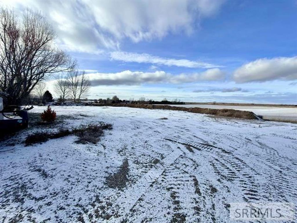 Image 29 of property listing at 5657 W 17th S, Idaho Falls, ID 83402